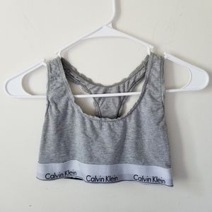 CALVIN KLEIN SPORTS BRA